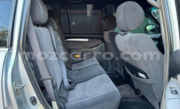 Comprar Novo Toyota Prado Prata Carro em Maputo em Maputo Comprar Novo Toyota Prado Prata Carro em Maputo em Maputo