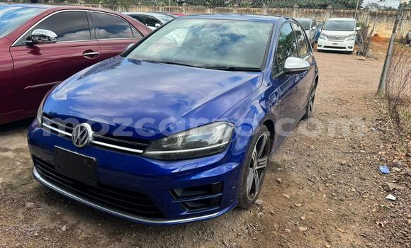 Nunua Ilio tumika Volkswagen Golf R Bluu Gari ndani ya Maputo nchini Maputo