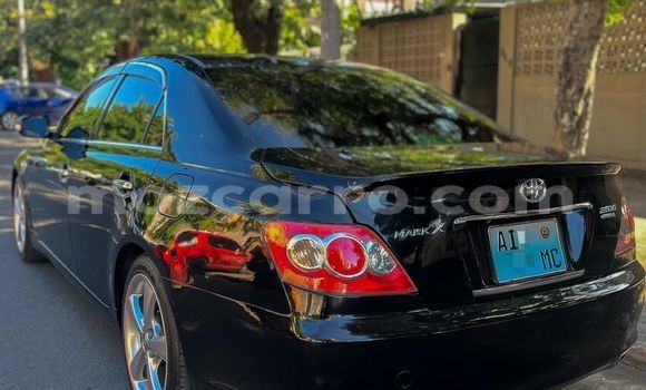 Buy New Toyota Mark X Black Car in Maputo in Maputo
