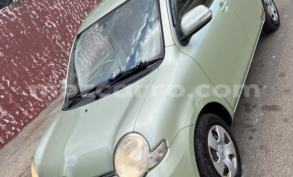 Comprar Novo Toyota Sienta Verde Carro em Moçambique em Nampula Comprar Novo Toyota Sienta Verde Carro em Moçambique em Nampula