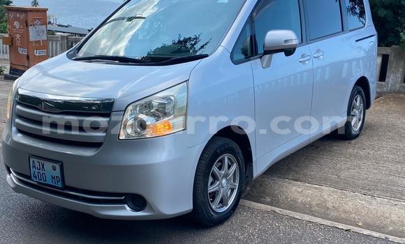 Buy Used Toyota Noah Silver Car in Maputo in Maputo Buy Used Toyota Noah Silver Car in Maputo in Maputo