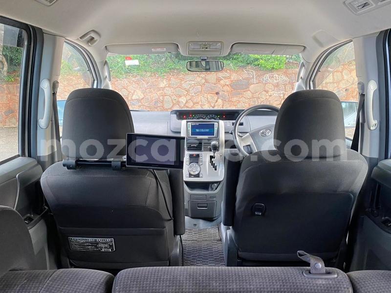 Big with watermark toyota noah maputo maputo 22997