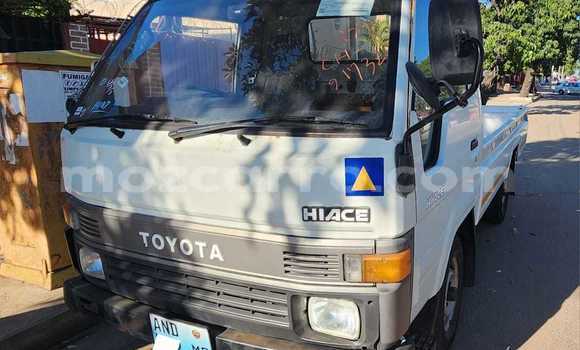 Buy New Toyota Hiace White Car in Maputo in Maputo Buy New Toyota Hiace White Car in Maputo in Maputo
