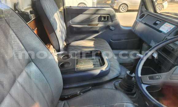 Buy New Toyota Hiace White Car in Maputo in Maputo Buy New Toyota Hiace White Car in Maputo in Maputo