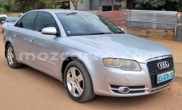 Comprar Usado Audi A4 Prata Carro em Maputo em Maputo Comprar Usado Audi A4 Prata Carro em Maputo em Maputo