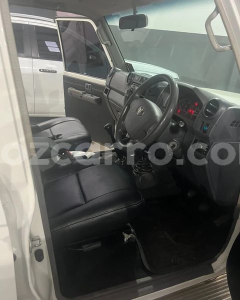 Big with watermark toyota land cruiser maputo maputo 23002