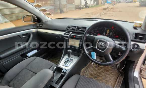 Nunua Ilio tumika Audi A4 Nyingine Gari ndani ya Maputo nchini Maputo Nunua Ilio tumika Audi A4 Nyingine Gari ndani ya Maputo nchini Maputo