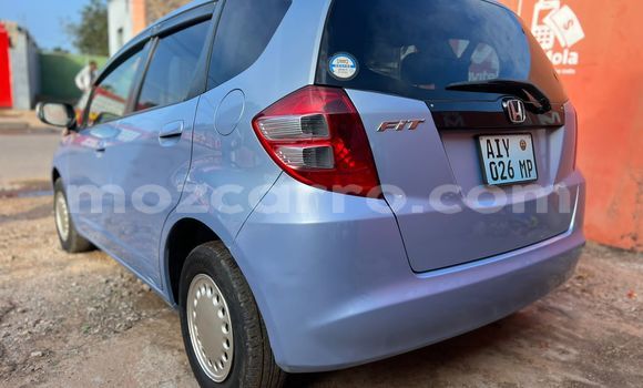 Buy Used Honda Fit Blue Car in Maputo in Maputo Buy Used Honda Fit Blue Car in Maputo in Maputo