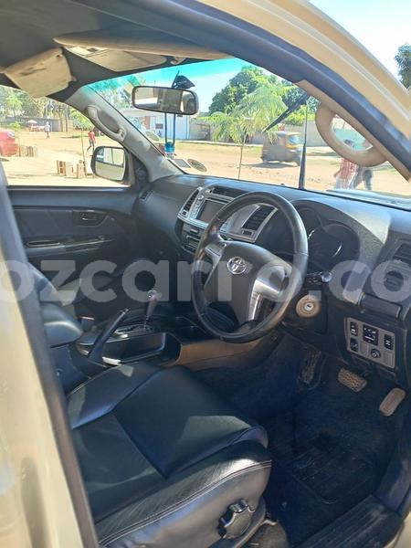 Big with watermark toyota hilux maputo maputo 23022