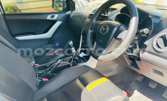 Buy Used Mazda BT-50 White Car in Maputo in Maputo Buy Used Mazda BT-50 White Car in Maputo in Maputo
