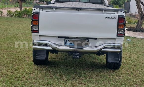 Comprar Usado Toyota Hilux Branco Carro em Maputo em Maputo Comprar Usado Toyota Hilux Branco Carro em Maputo em Maputo