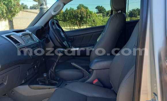 Buy Used Toyota Hilux Silver Car in Maputo in Maputo Buy Used Toyota Hilux Silver Car in Maputo in Maputo