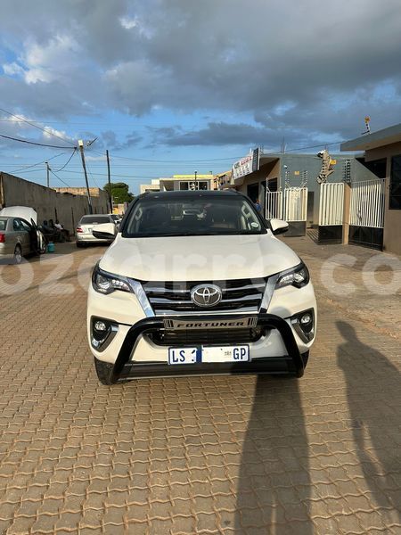 Big with watermark toyota fortuner maputo maputo 23037