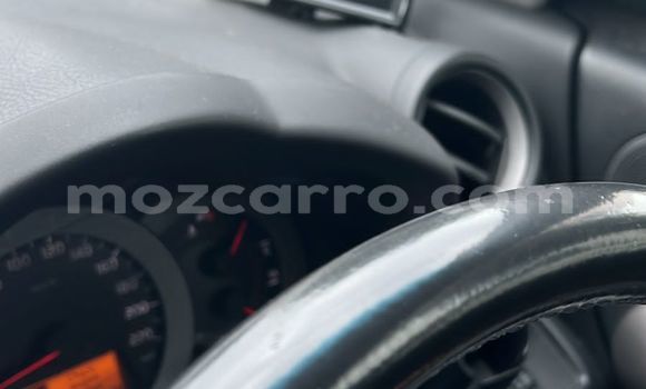 Nunua Ilio tumika Toyota RAV4 Nyeusi Gari ndani ya Maputo nchini Maputo Nunua Ilio tumika Toyota RAV4 Nyeusi Gari ndani ya Maputo nchini Maputo