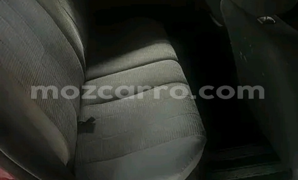 Tenga Tsaru Toyota Hilux Surf Tsvuku Mota in Maputo in Maputo Tenga Tsaru Toyota Hilux Surf Tsvuku Mota in Maputo in Maputo