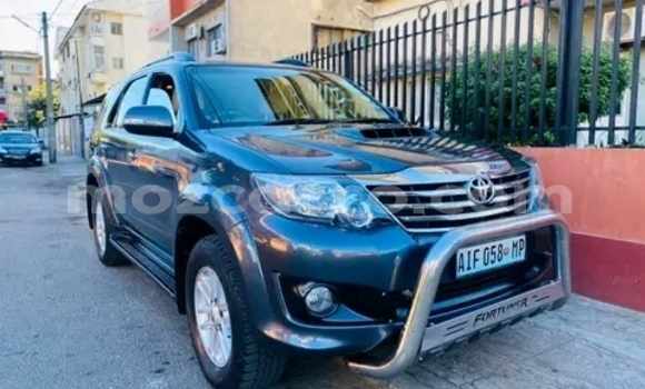Tenga Tsaru Toyota Fortuner Zvimwe Mota in Maputo in Maputo