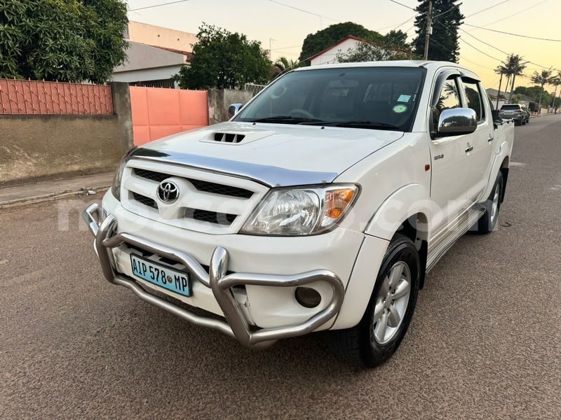 Big with watermark toyota hilux maputo maputo 23052