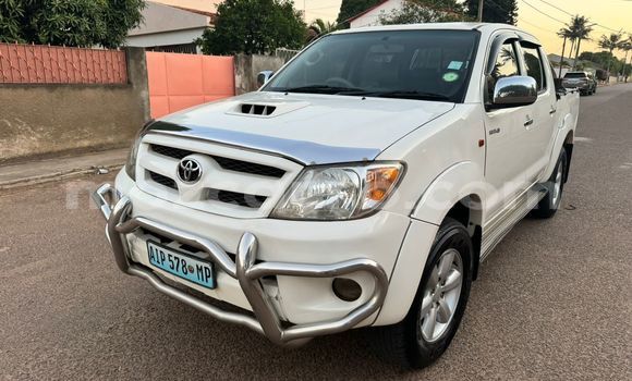 Comprar Usado Toyota Hilux Branco Carro em Maputo em Maputo Comprar Usado Toyota Hilux Branco Carro em Maputo em Maputo