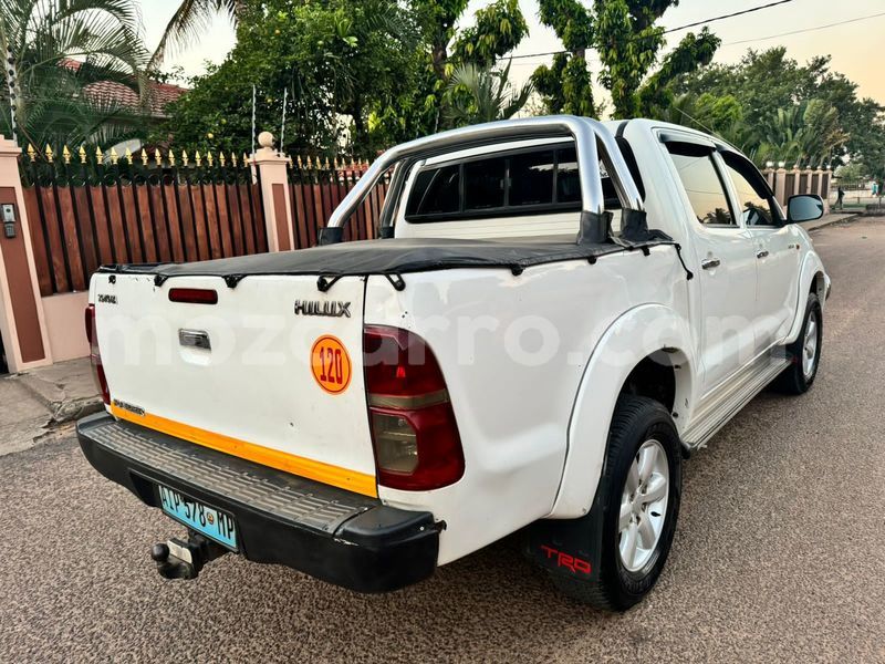 Big with watermark toyota hilux maputo maputo 23052