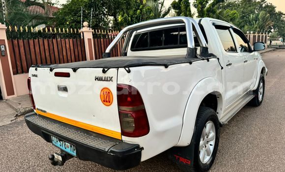Comprar Usado Toyota Hilux Branco Carro em Maputo em Maputo Comprar Usado Toyota Hilux Branco Carro em Maputo em Maputo