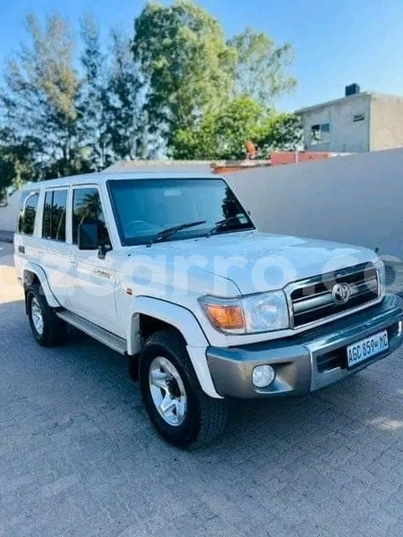 Big with watermark toyota land cruiser maputo maputo 23055