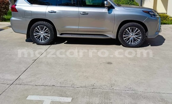 Tenga Tsaru Lexus LX Bhurawuni Mota in Maputo in Maputo Tenga Tsaru Lexus LX Bhurawuni Mota in Maputo in Maputo