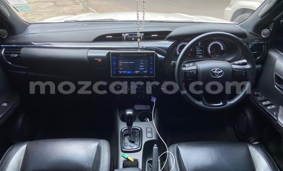 Nunua Ilio tumika Toyota Hiluxe Revo Nyeupe Gari ndani ya Maputo nchini Maputo Nunua Ilio tumika Toyota Hiluxe Revo Nyeupe Gari ndani ya Maputo nchini Maputo