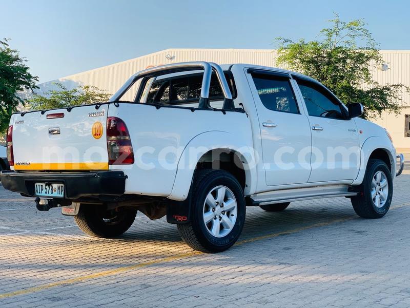 Big with watermark toyota hilux maputo maputo 23072