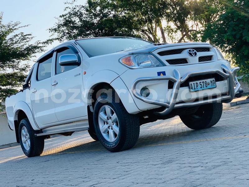 Big with watermark toyota hilux maputo maputo 23072