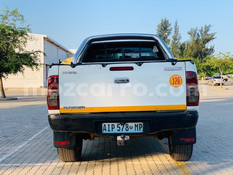 Big with watermark toyota hilux maputo maputo 23072