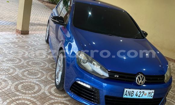 Buy Used Volkswagen Golf R Blue Car in Maputo in Maputo Buy Used Volkswagen Golf R Blue Car in Maputo in Maputo