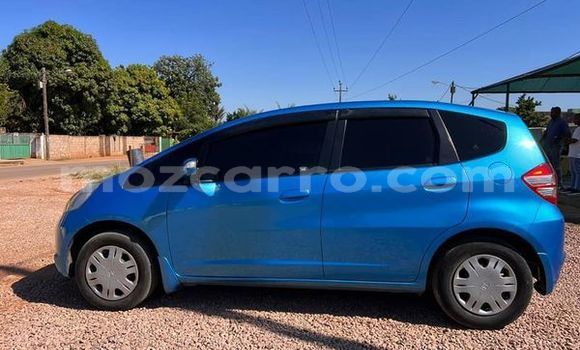 Comprar Usado Honda Fit De outros Carro em Angoche em Nampula