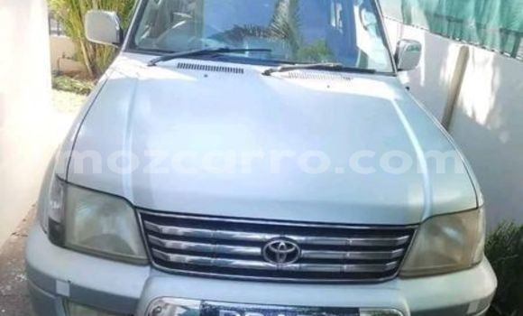 Nunua Ilio tumika Toyota Prado Nyingine Gari ndani ya Maputo nchini Maputo