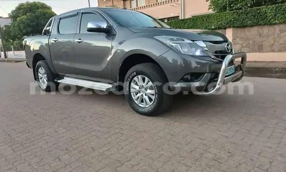Comprar Usado Mazda BT-50 De outros Carro em Maputo em Maputo Comprar Usado Mazda BT-50 De outros Carro em Maputo em Maputo