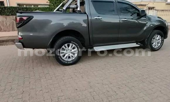 Comprar Usado Mazda BT-50 De outros Carro em Maputo em Maputo Comprar Usado Mazda BT-50 De outros Carro em Maputo em Maputo