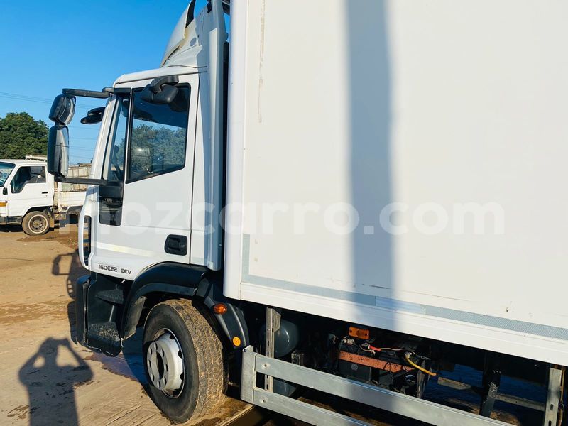 Big with watermark iveco massif maputo maputo 23114