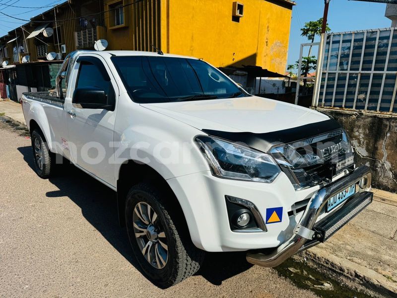 Big with watermark isuzu kb maputo maputo 23120