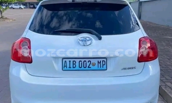 Buy Used Toyota Auris White Car in Maputo in Maputo Buy Used Toyota Auris White Car in Maputo in Maputo