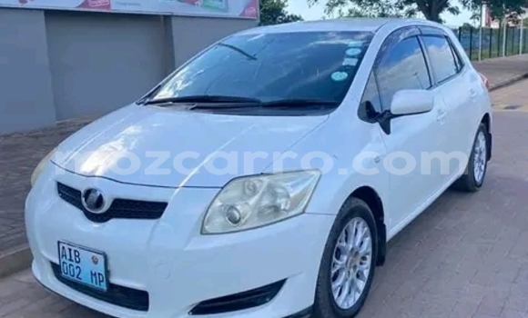 Buy Used Toyota Auris White Car in Maputo in Maputo Buy Used Toyota Auris White Car in Maputo in Maputo