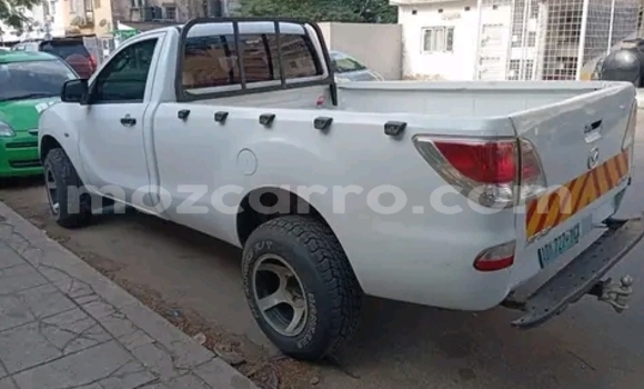 Buy Used Mazda BT-50 White Car in Maputo in Maputo Buy Used Mazda BT-50 White Car in Maputo in Maputo