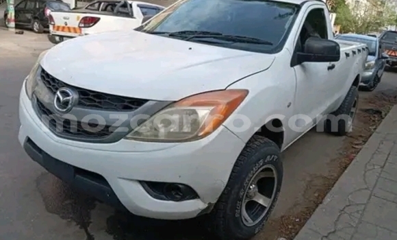Buy Used Mazda BT-50 White Car in Maputo in Maputo Buy Used Mazda BT-50 White Car in Maputo in Maputo
