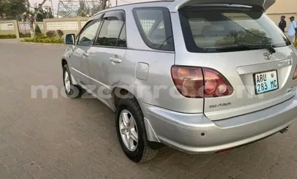 Comprar Usado Toyota Harrier Bege Carro em Maputo em Maputo Comprar Usado Toyota Harrier Bege Carro em Maputo em Maputo