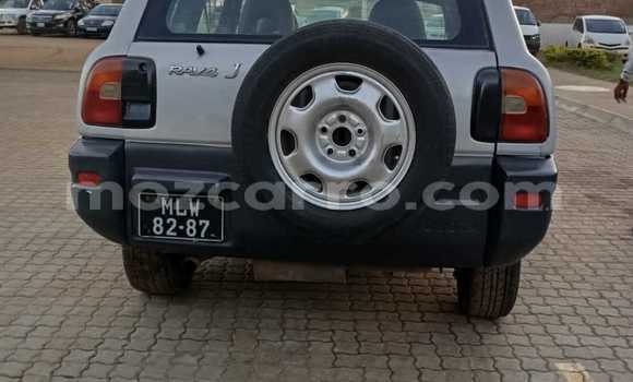 Comprar Usado Toyota RAV4 De outros Carro em Maputo em Maputo Comprar Usado Toyota RAV4 De outros Carro em Maputo em Maputo