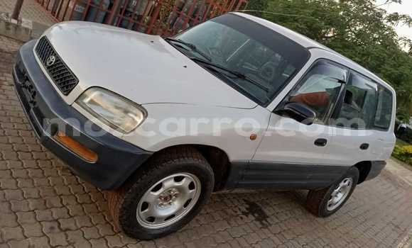 Comprar Usado Toyota RAV4 De outros Carro em Maputo em Maputo Comprar Usado Toyota RAV4 De outros Carro em Maputo em Maputo