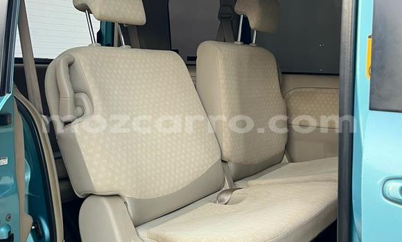Comprar Usado Toyota Sienta Azul Carro em Maputo em Maputo Comprar Usado Toyota Sienta Azul Carro em Maputo em Maputo