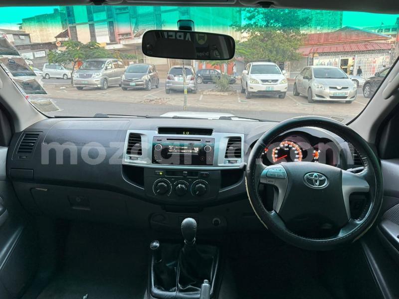 Big with watermark toyota hilux maputo maputo 23153