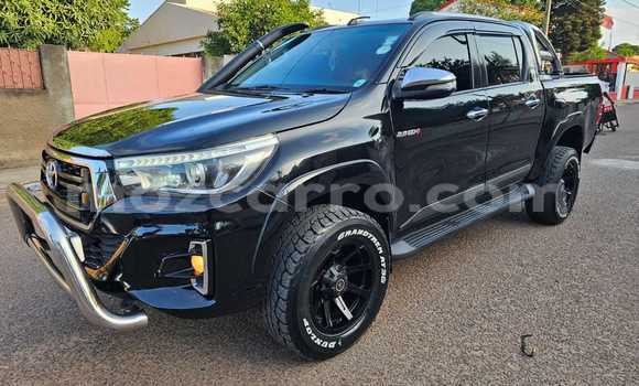 Comprar Usado Toyota Hiluxe Revo Preto Carro em Maputo em Maputo Comprar Usado Toyota Hiluxe Revo Preto Carro em Maputo em Maputo