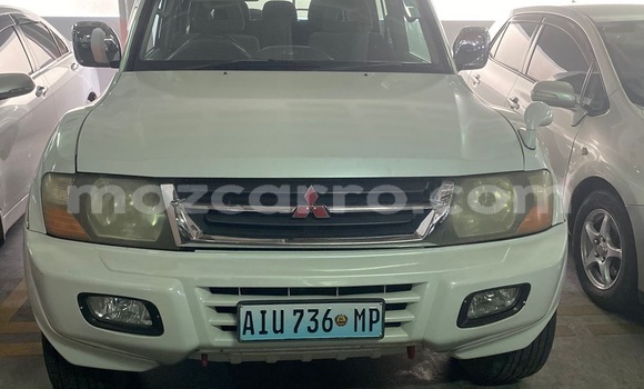 Tenga Tsaru Mitsubishi Pajero Chena Mota in Maputo in Maputo
