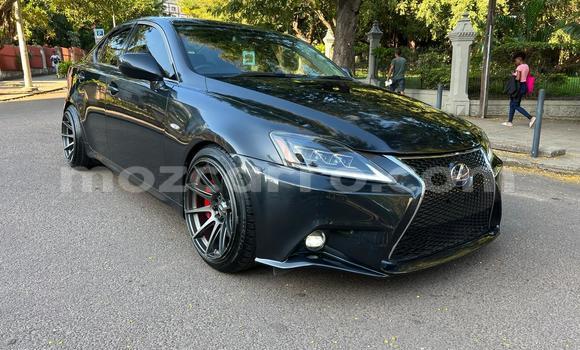 Nunua Mpya Toyota 4Runner Nyingine Gari ndani ya Maputo nchini Maputo