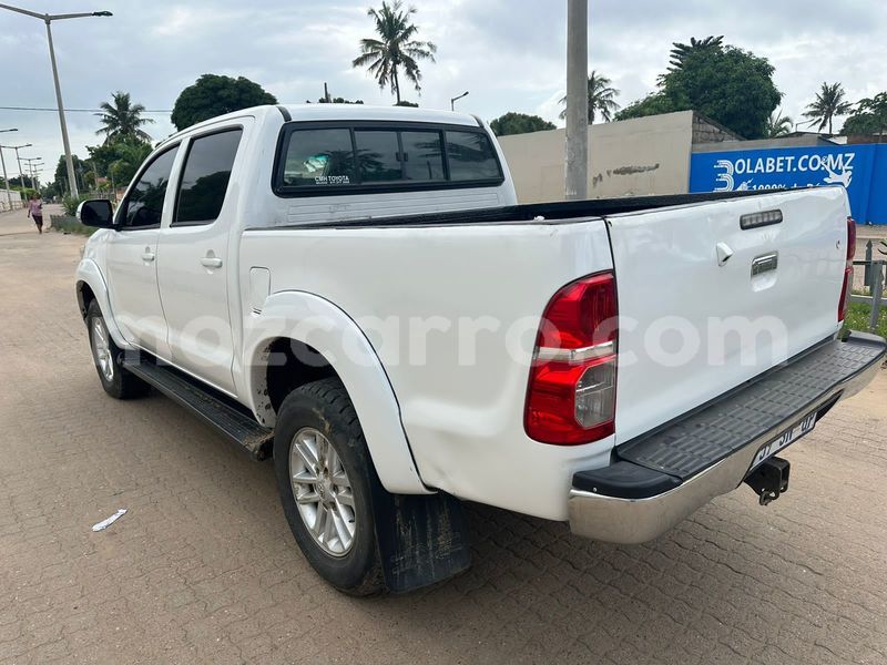 Big with watermark toyota hilux maputo maputo 23182